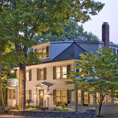 Newcastle Inn Екстер'єр фото