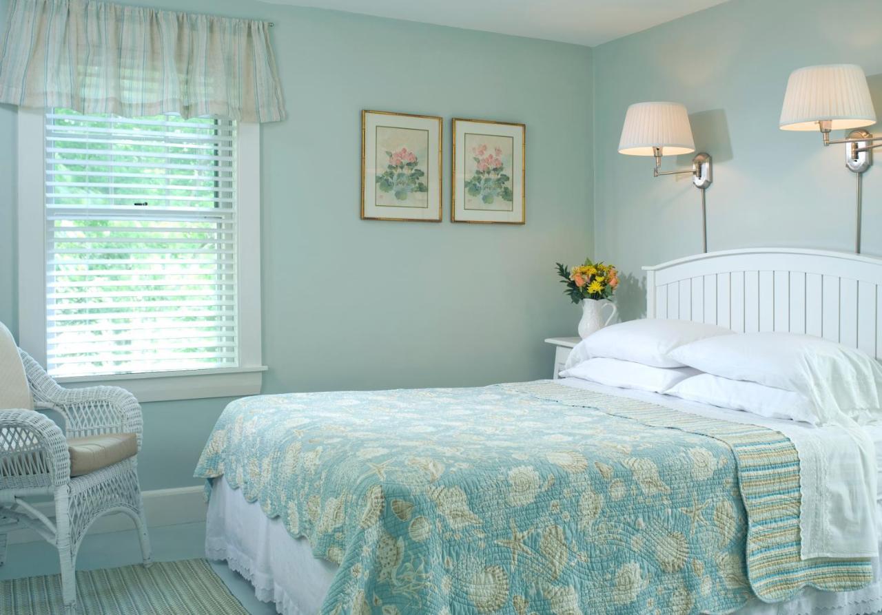 Newcastle Inn Екстер'єр фото