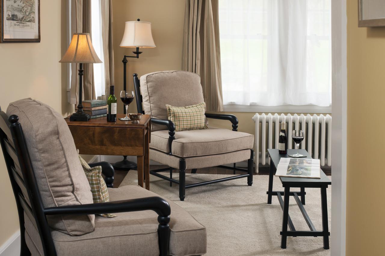 Newcastle Inn Екстер'єр фото