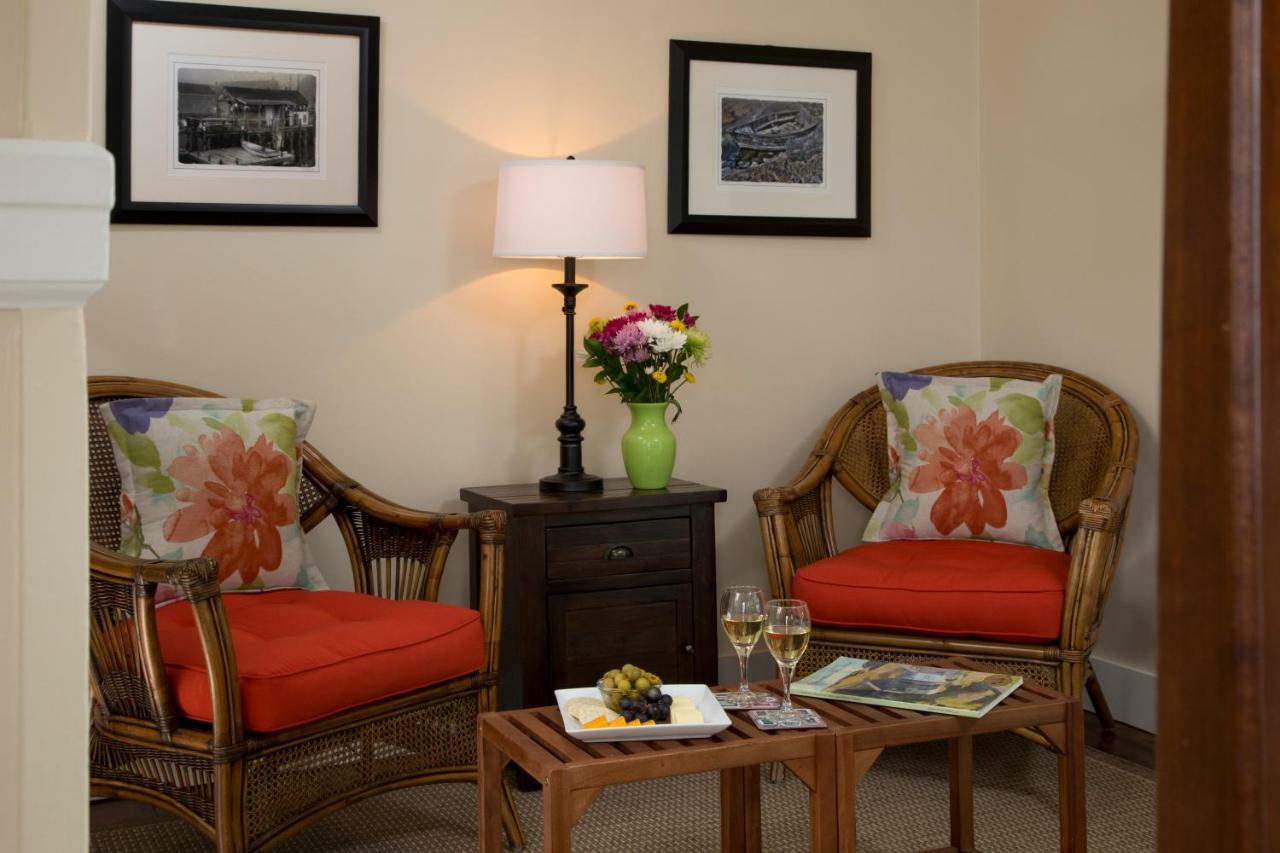 Newcastle Inn Екстер'єр фото