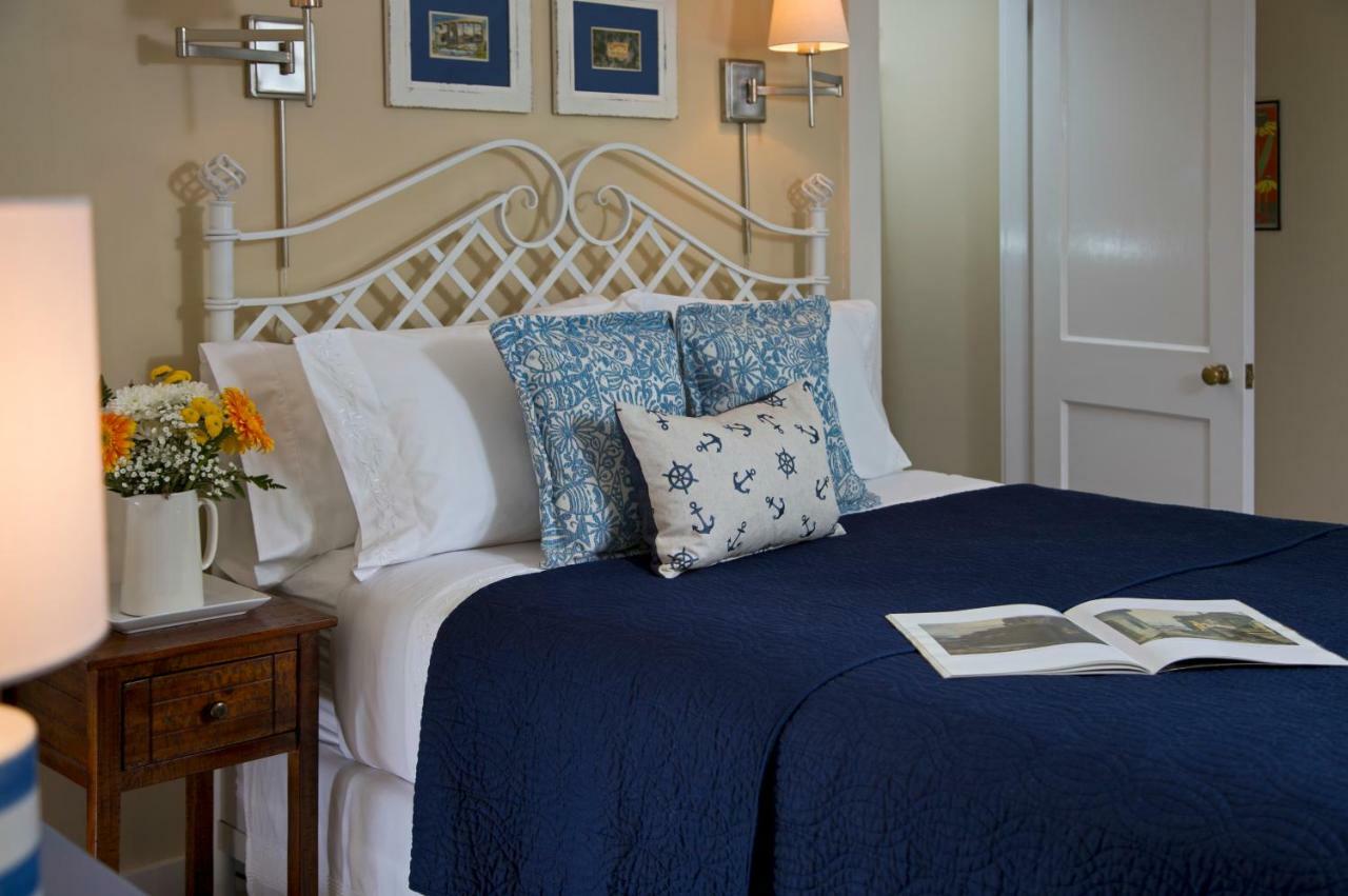 Newcastle Inn Екстер'єр фото